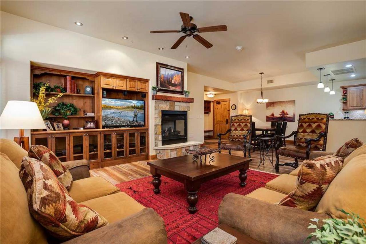 5208 Emerald Lodge, Trappeur'S Crossing 斯廷博特斯普林斯 外观 照片