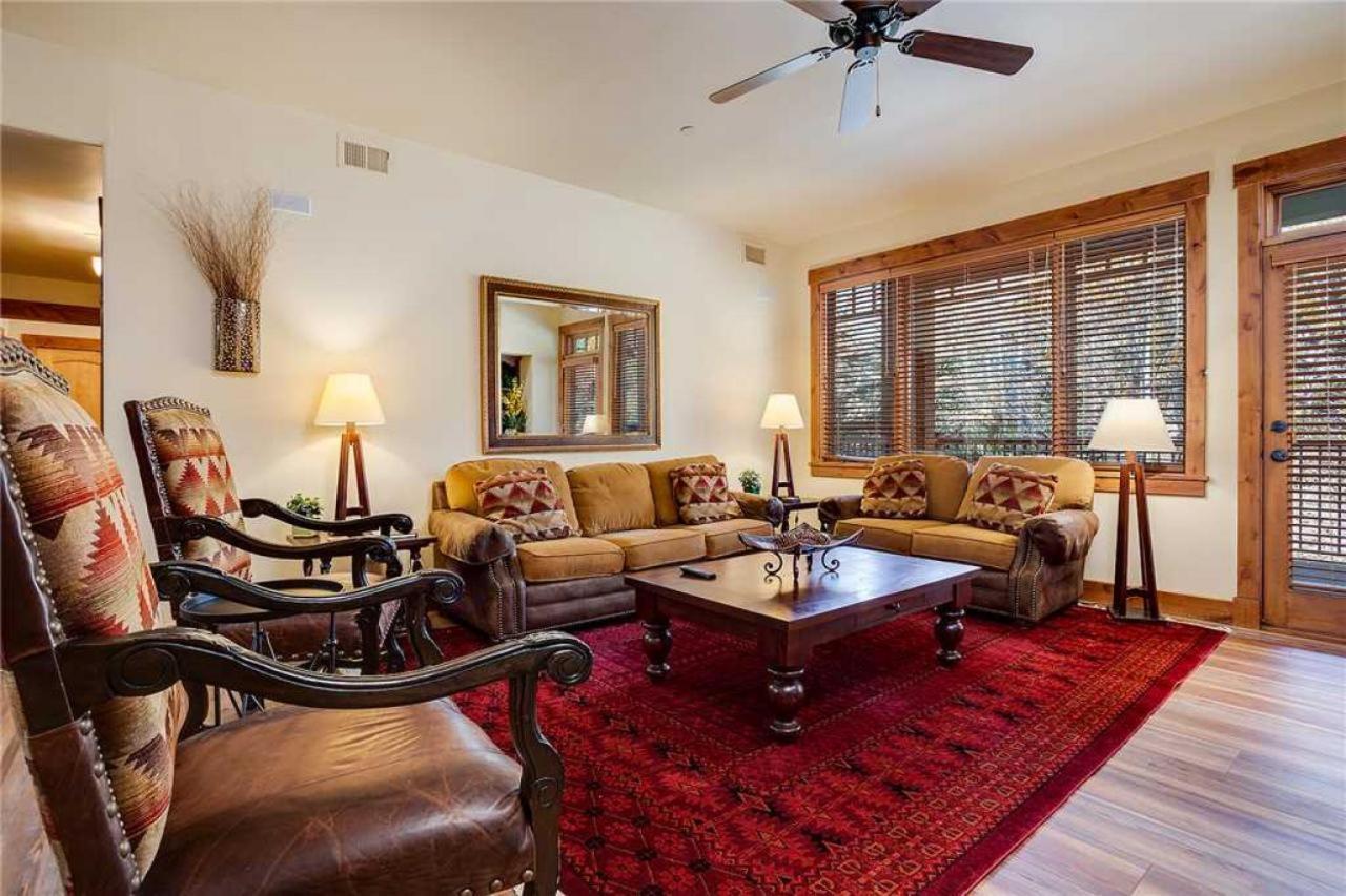 5208 Emerald Lodge, Trappeur'S Crossing 斯廷博特斯普林斯 外观 照片