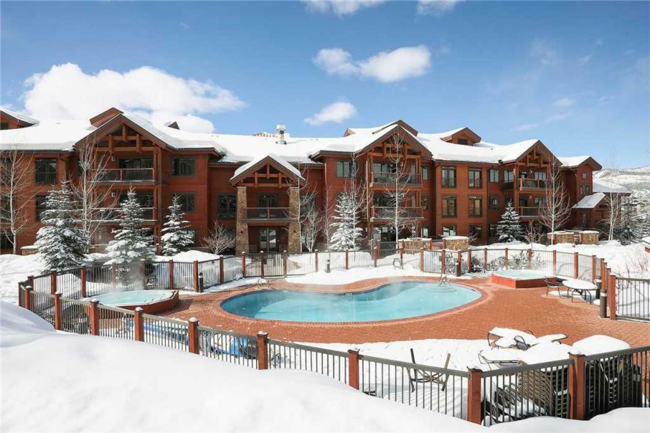 5208 Emerald Lodge, Trappeur'S Crossing 斯廷博特斯普林斯 外观 照片